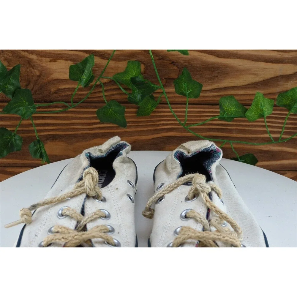 Converse All Stars welcome shoe